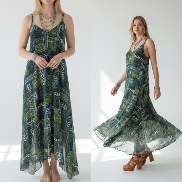 VTG Y2K Boho Dress XL Green Blue Patchwork Handkerchief Hem Flowy Light Fairy - Picture 3 of 13